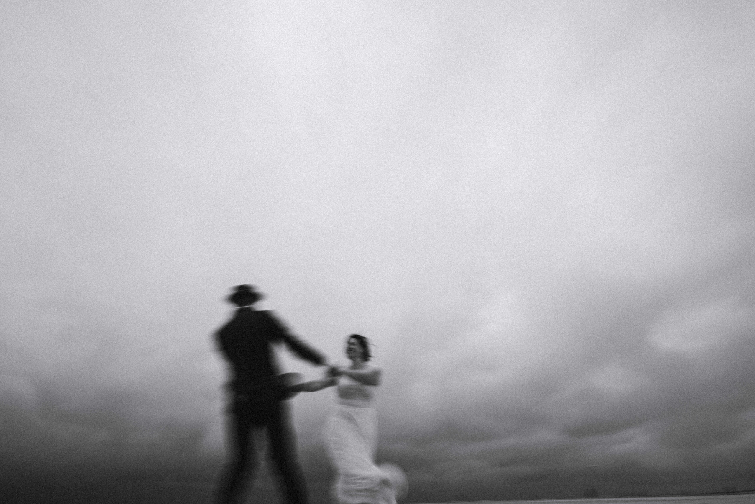 tiny wedding by the sea